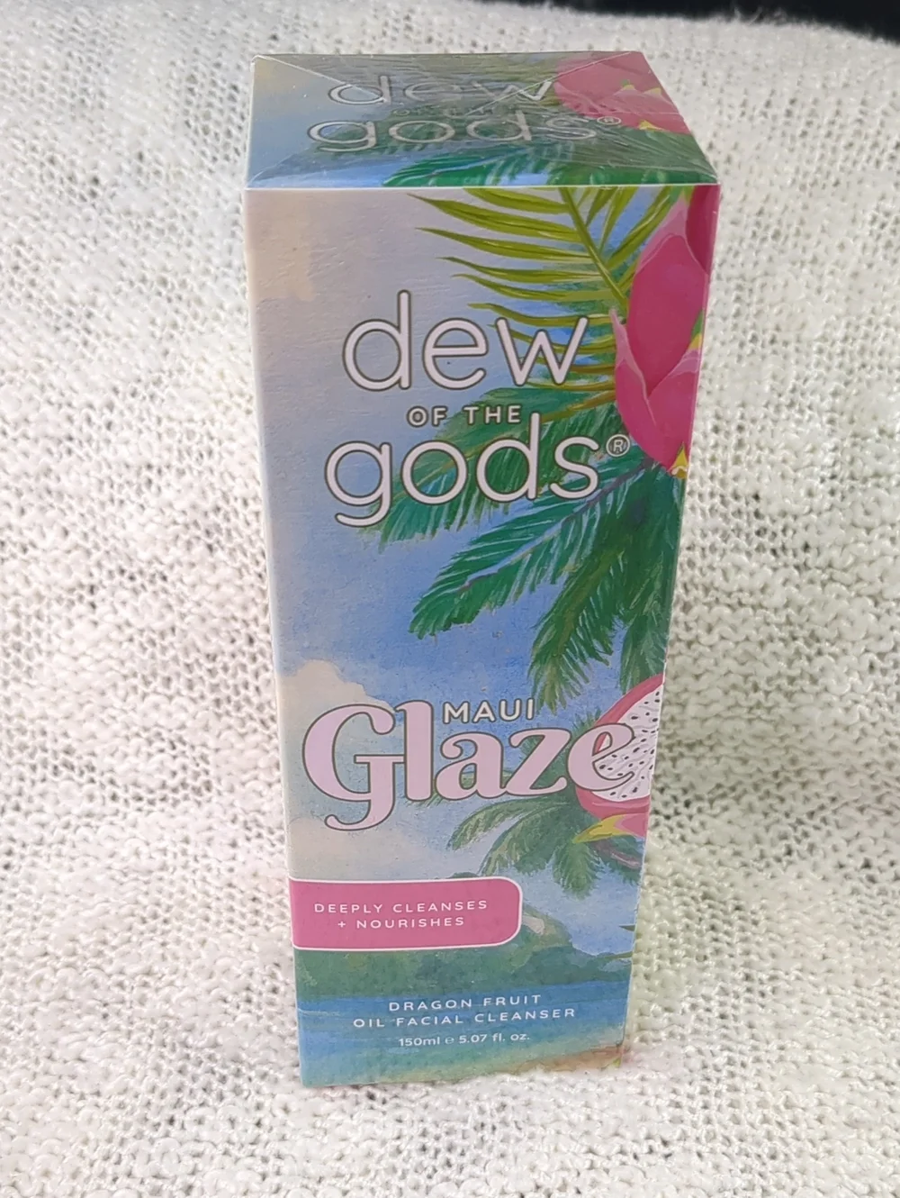 Dew of the Gods Maui Glaze Dragon Fruit Facial Cleanser, 150ml/5.07fl oz